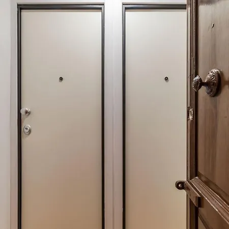 Apartament Guesthost - Termini Cozy Grey *
